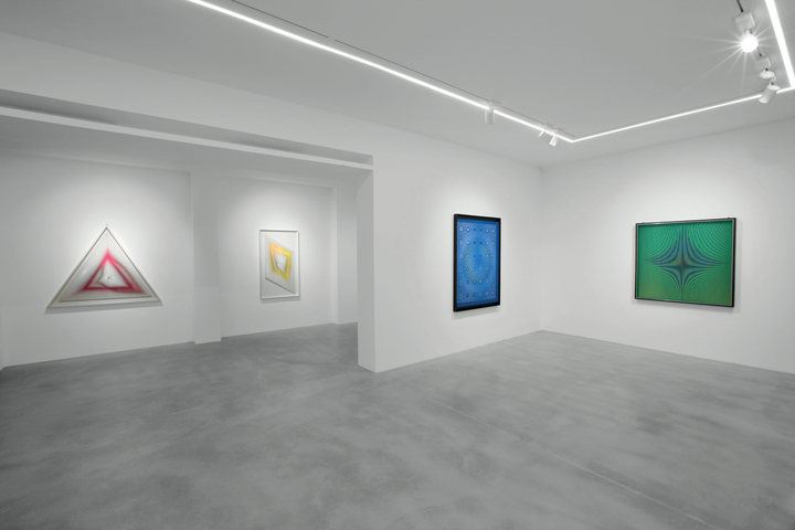 The exhibition “Alberto Biasi - Light Visions. Visions of lightness, visions of light” opens on Tuesday, 11th October 2016 at Dep Art Gallery in Milan.
Through 35 works that retrace the main phases of the artist career from 1960 to nowadays, this solo exhibition intends to document the vitality of the object-research of this undisputed protagonist of European ar.
The exhibition is on until 17th December and includes significant works representative of the different phases of Biasi's research. The exhibition “Alberto Biasi - Light Visions. Visions of lightness, visions of light” opens on Tuesday, 11th October 2016 at Dep Art Gallery in Milan.
Through 35 works that retrace the main phases of the artist career from 1960 to nowadays, this solo exhibition intends to document the vitality of the object-research of this undisputed protagonist of European ar.
The exhibition is on until 17th December and includes significant works representative of the different phases of Biasi's research.