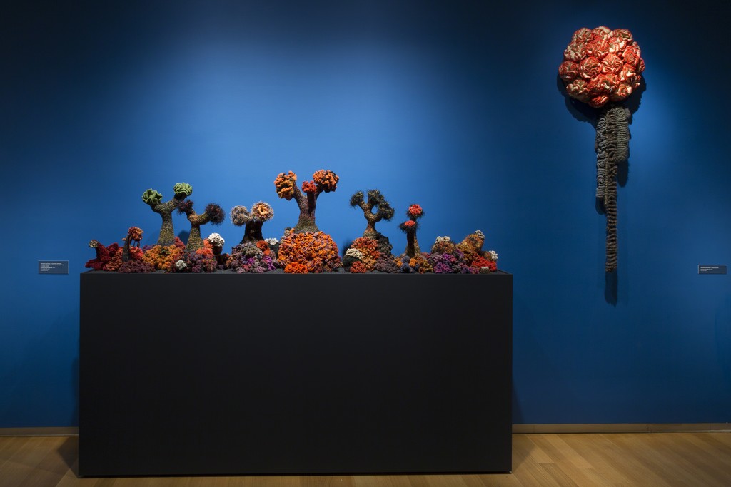 Installation view of 'Crochet Coral Reef: TOXIC SEAS', 2016. Photo by Jenna Bascom. Courtesy of the Museum of Arts and Design. Installation view of 'Crochet Coral Reef: TOXIC SEAS', 2016. Photo by Jenna Bascom. Courtesy of the Museum of Arts and Design.