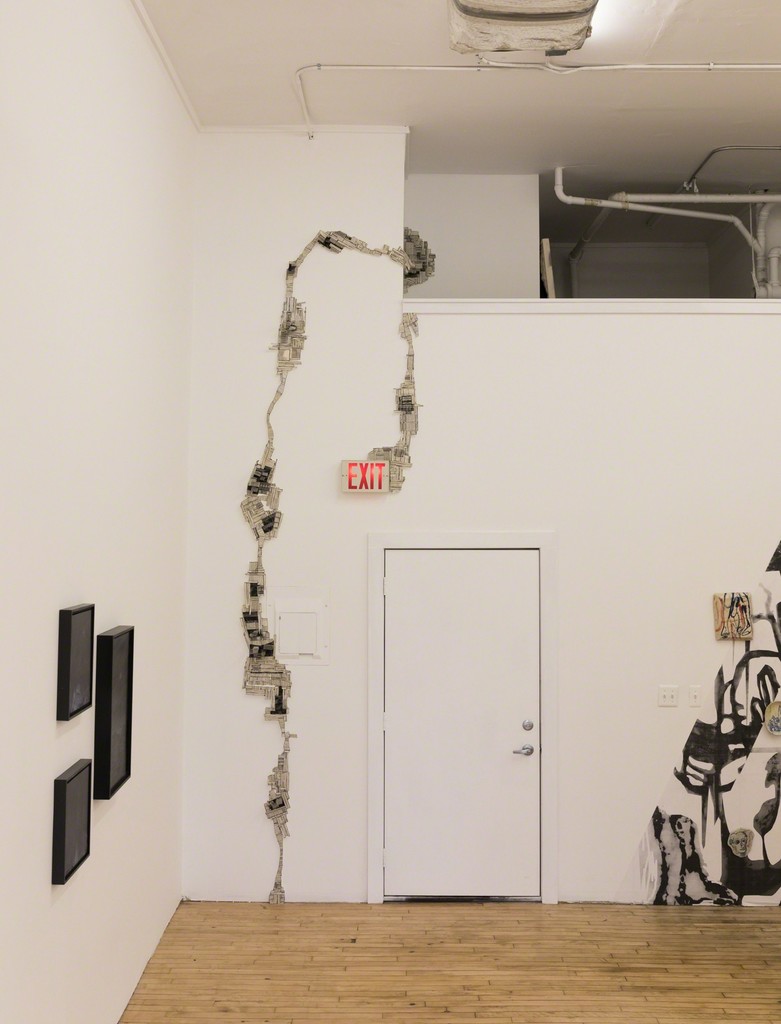 David Niec, Jessica Meuninck-Ganger, and Santiago Cucullu in the exhibition Prologue at The Alice Wilds. David Niec, Jessica Meuninck-Ganger, and Santiago Cucullu in the exhibition Prologue at The Alice Wilds.