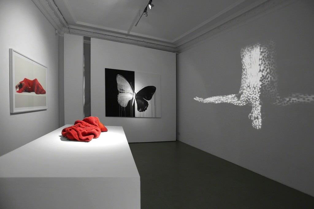 installation view IM-PERFECTION / galerie burster installation view IM-PERFECTION / galerie burster