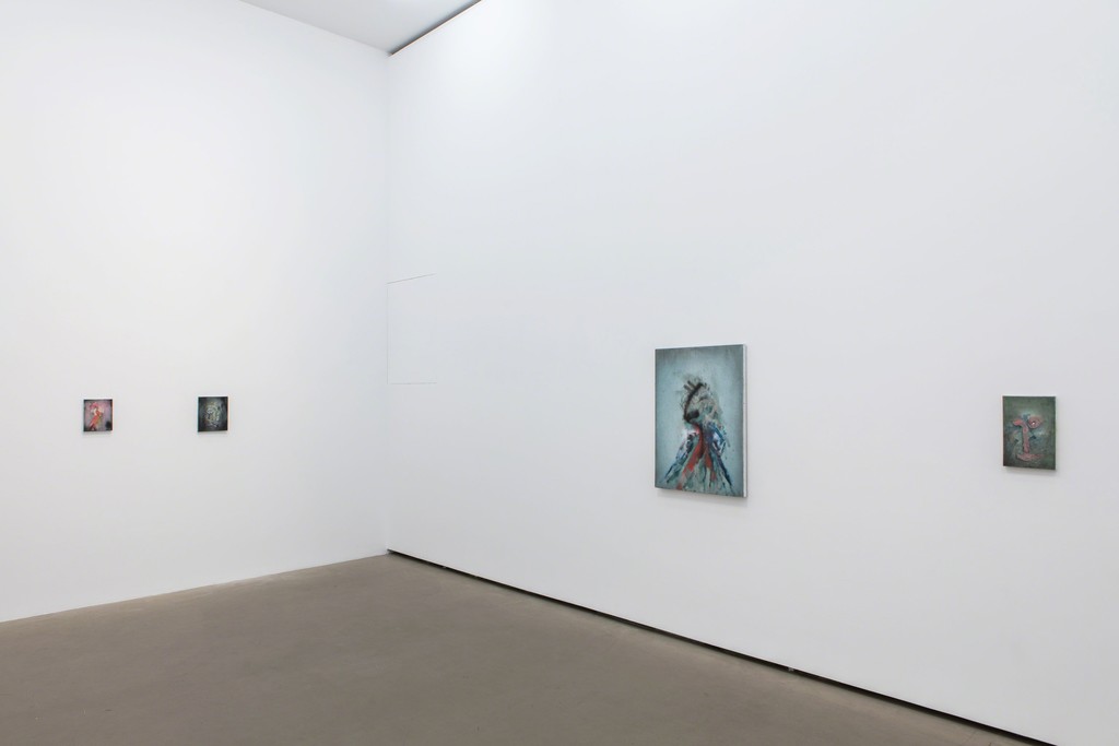 Ross Chisholm, Galerie EIGEN + ART Berlin, Photo: Eike Walkenhorst Ross Chisholm, Galerie EIGEN + ART Berlin, Photo: Eike Walkenhorst