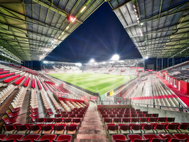 Millerntor-Stadion D - Hamburg