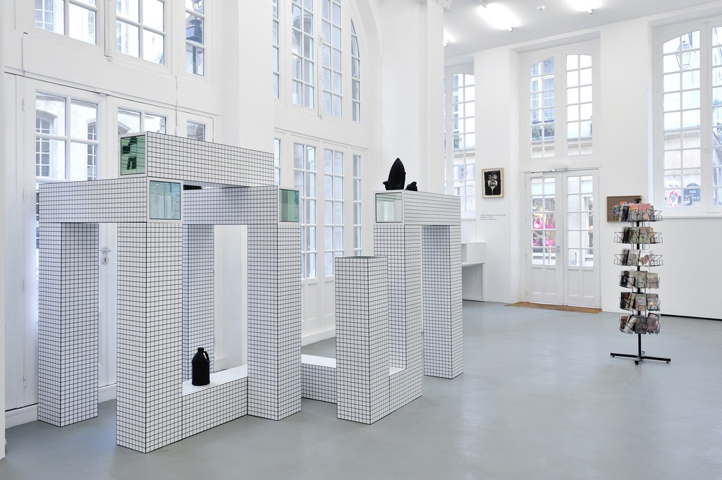 Exhibition view at Galerie Mitterrand, 2015. Copyright Jonah Freeman & Justin Lowe, Courtesy Galerie Mitterrand, Photo Rebecca Fanuele. Exhibition view at Galerie Mitterrand, 2015. Copyright Jonah Freeman & Justin Lowe, Courtesy Galerie Mitterrand, Photo Rebecca Fanuele.