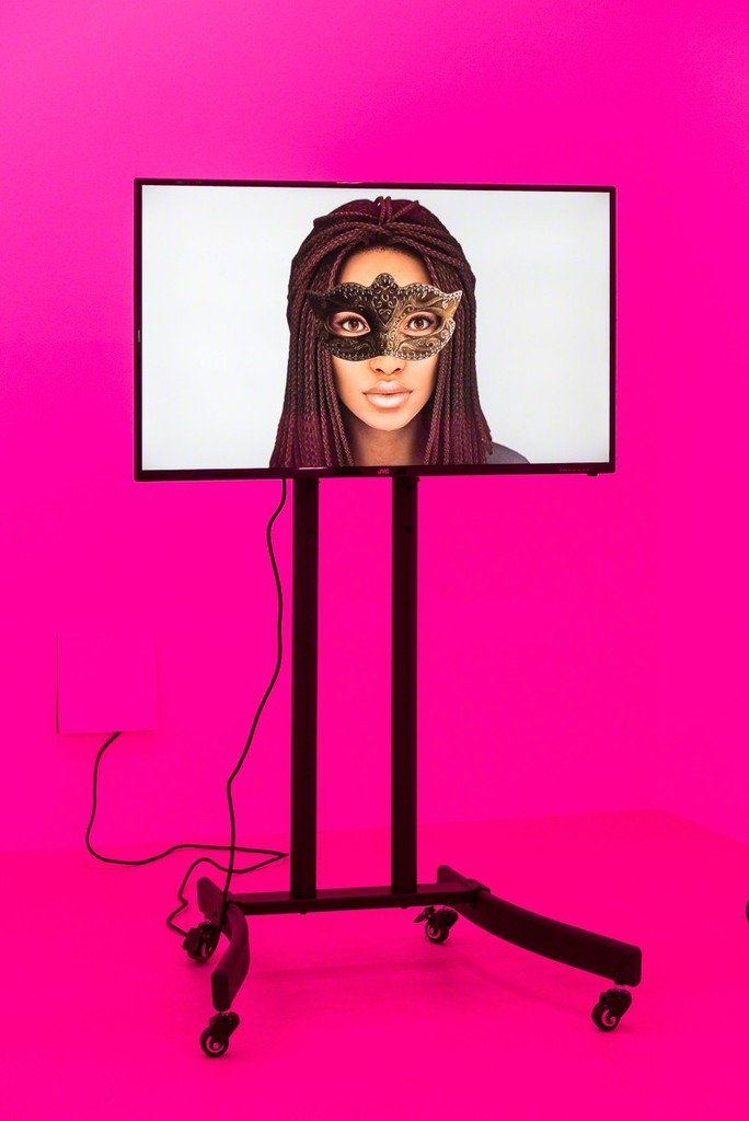 Installation view of !Mediengruppe Bitnik ‘Are You Online Now?’ at Annka Kultys Gallery, London 2017. Photo: Annka Kultys Gallery (Damian Griffiths) Installation view of !Mediengruppe Bitnik ‘Are You Online Now?’ at Annka Kultys Gallery, London 2017. Photo: Annka Kultys Gallery (Damian Griffiths)