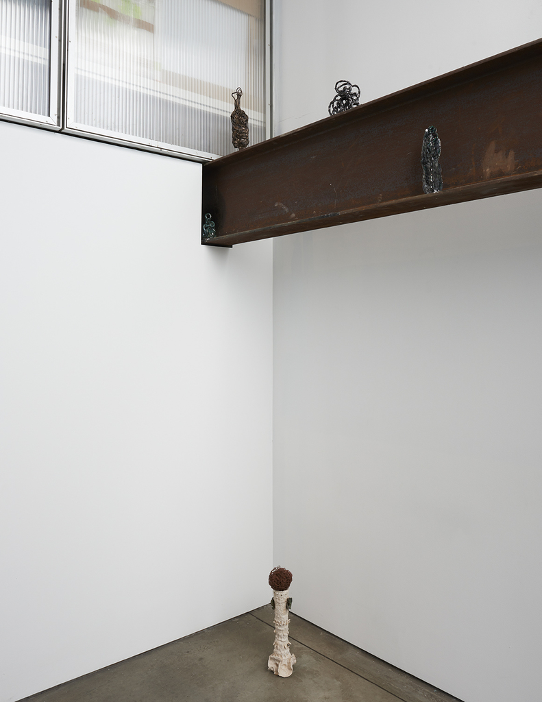 Installation view, ektor garcia: cadena perpetua, SculptureCenter, New York, 2019. Photo: Kyle Knodell Installation view, ektor garcia: cadena perpetua, SculptureCenter, New York, 2019. Photo: Kyle Knodell
