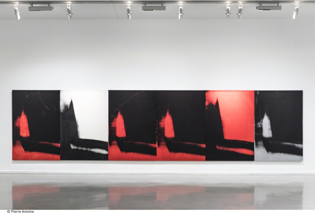 Andy Warhol, Shadows, 1978-79. Installation view of "Warhol Unlimited" at Musée d'Art Moderne de la Ville de Paris (2015-2016) © Courtesy Dia Art Foundation, New York © The Andy Warhol Foundation for the Visual Arts, Inc. / ADAGP, Paris 2015 © Pierre Antoine Andy Warhol, Shadows, 1978-79. Installation view of "Warhol Unlimited" at Musée d'Art Moderne de la Ville de Paris (2015-2016) © Courtesy Dia Art Foundation, New York © The Andy Warhol Foundation for the Visual Arts, Inc. / ADAGP, Paris 2015 © Pierre Antoine