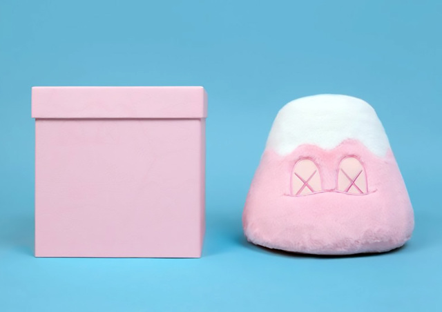 KAWS, ‘KAWS plush Holiday Japan (KAWS plush mount fuji)’, 2019, Sculpture, Plush figure, Lot 180