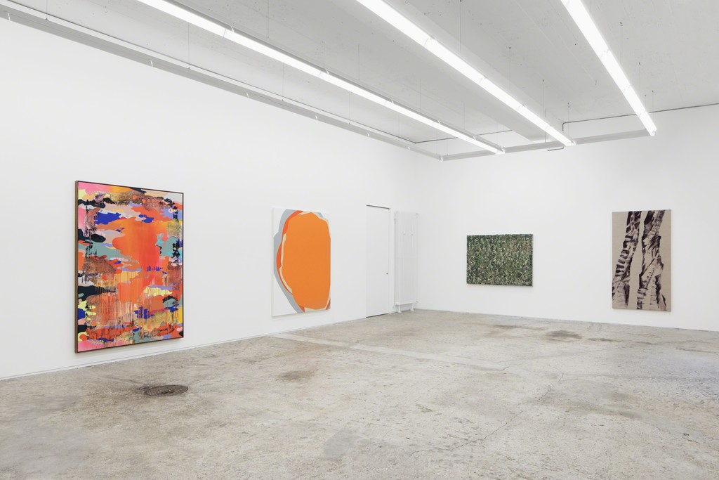 Exhibition view • Parallel #15 «...and more paintings...», 2017 •
Photographer: Conradin Frei
Exhibition view • Parallel #15 «...and more paintings...», 2017 •
Photographer: Conradin Frei