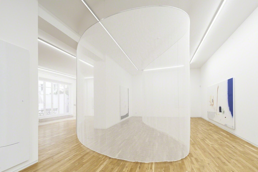 Julius Heinemann – Double Exposure, exhibition view, Jahn und Jahn, 2018 Julius Heinemann – Double Exposure, exhibition view, Jahn und Jahn, 2018