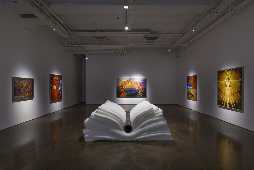 Installation view of "I Want My Last Trip to the Moon", ARARIO GALLERY, Seoul, Korea, 2018 Installation view of "I Want My Last Trip to the Moon", ARARIO GALLERY, Seoul, Korea, 2018