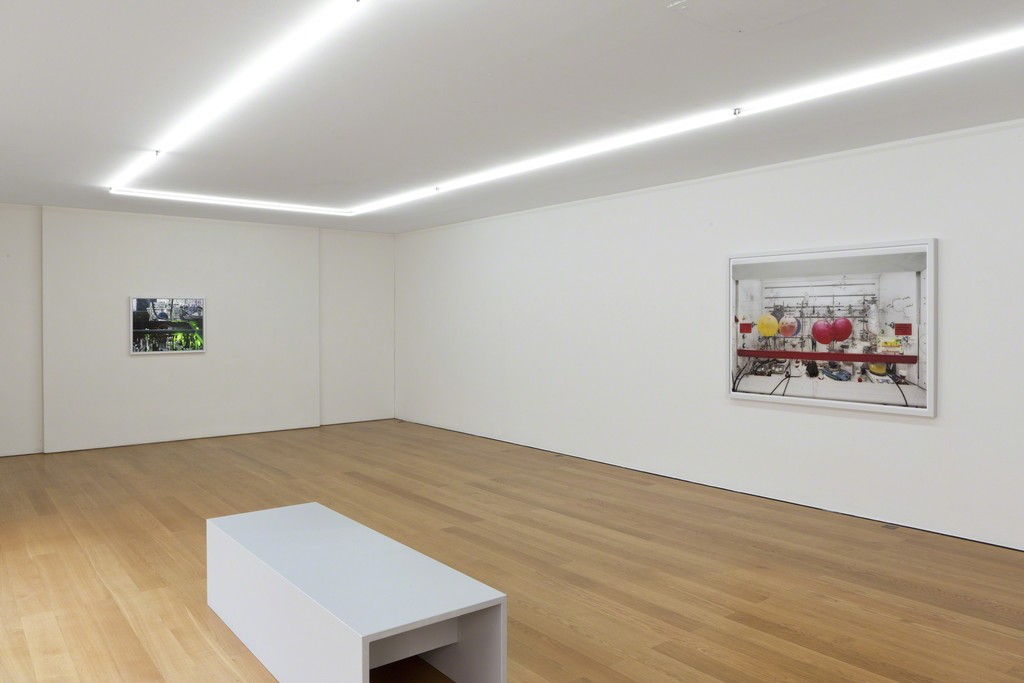 Installation view Thomas Struth at Galerie Rüdiger Schöttle, 2015.
Photo: Wilfried Petzi. Installation view Thomas Struth at Galerie Rüdiger Schöttle, 2015.
Photo: Wilfried Petzi.