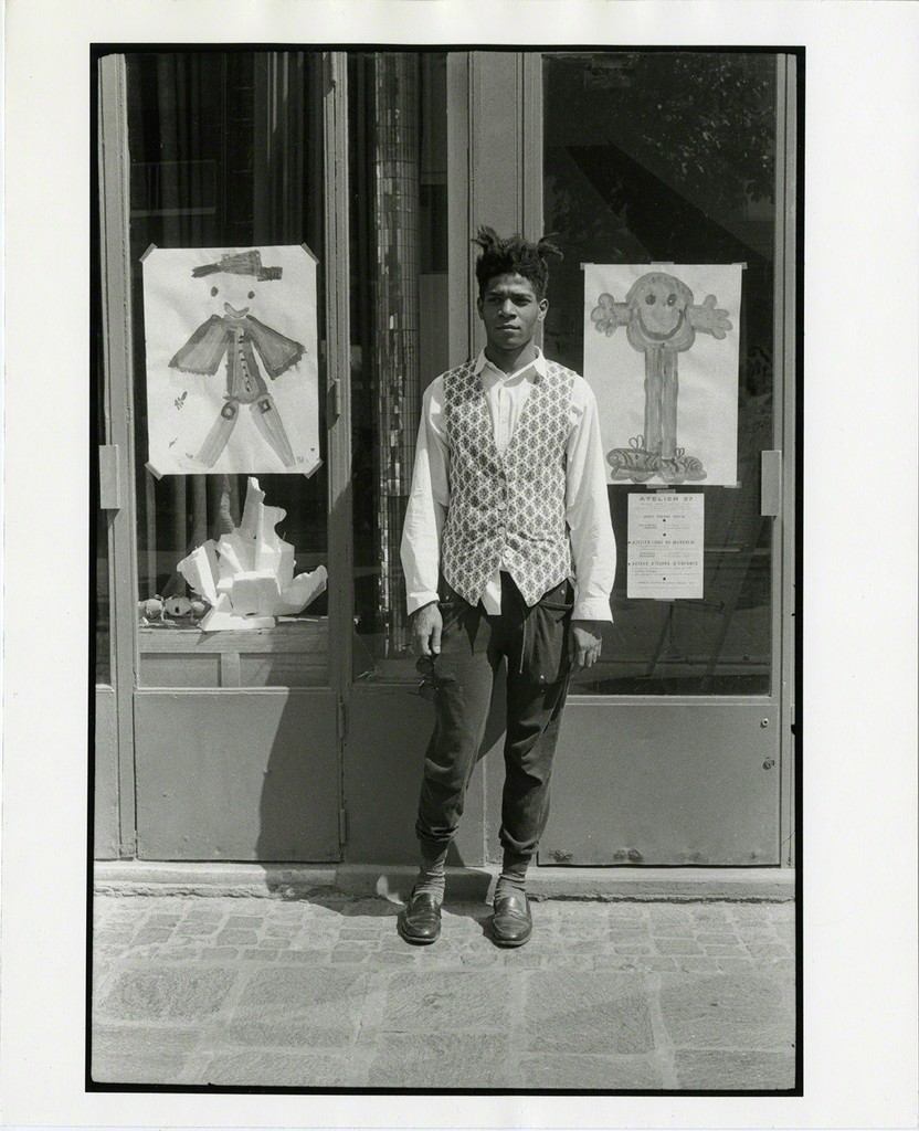MICHAEL HALSBAND Jean-Michel Basquiat Standing outside Printmaking Studio Paris, France, July 1985
10 x 8 inches
Gelatin Silver Print, Printed 2004
A.P. Study I/III
Signed, titled, dated, numbered on verso in pencil
MICHAEL HALSBAND Jean-Michel Basquiat Standing outside Printmaking Studio Paris, France, July 1985
10 x 8 inches
Gelatin Silver Print, Printed 2004
A.P. Study I/III
Signed, titled, dated, numbered on verso in pencil