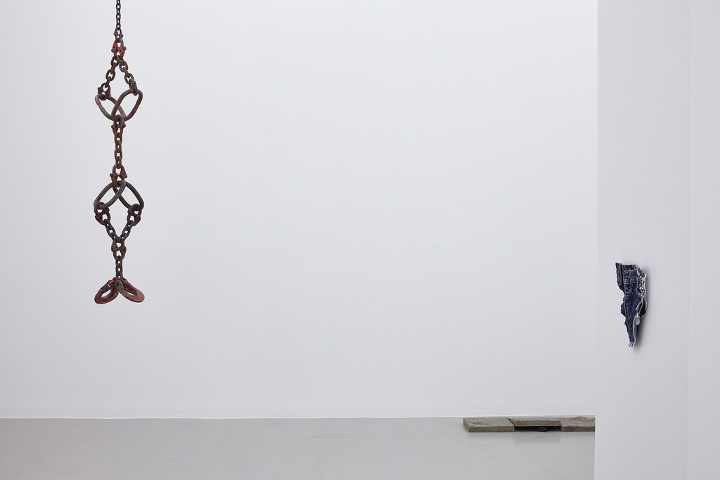 Sofia Hultén - Entropy High (Exhibition View) Sofia Hultén - Entropy High (Exhibition View)