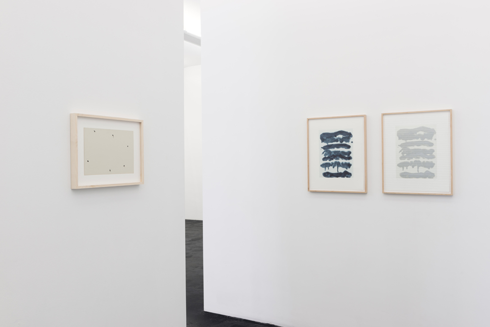»A Line Between the Morning Sun and the Evening Sun« | 10 years of Häusler Contemporary Zürich | installation view of the anniversary exhibition, curated by Giovanni Carmine | photo: Mischa Scherrer »A Line Between the Morning Sun and the Evening Sun« | 10 years of Häusler Contemporary Zürich | installation view of the anniversary exhibition, curated by Giovanni Carmine | photo: Mischa Scherrer