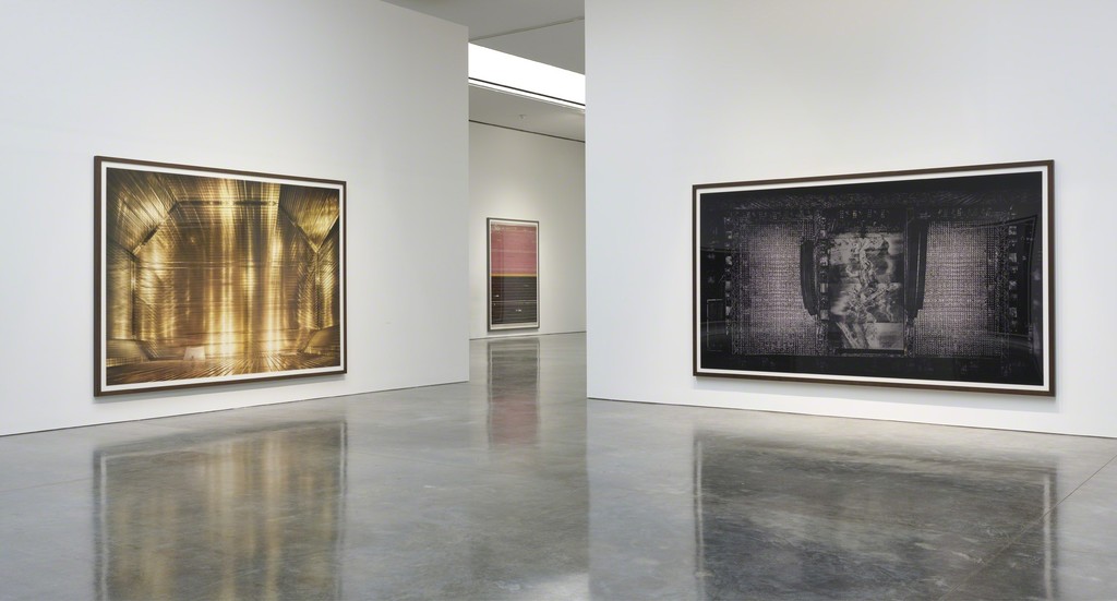 © Andreas Gursky / 2016 Artists Rights Society (ARS), New York / VG Bild-Kunst, Bonn. Photo by Rob McKeever. Courtesy Gagosian. © Andreas Gursky / 2016 Artists Rights Society (ARS), New York / VG Bild-Kunst, Bonn. Photo by Rob McKeever. Courtesy Gagosian.