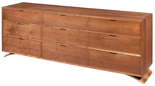 ‘Thomas Moser Cherry Chest of Drawers’, Design/Decorative Art, Doyle
