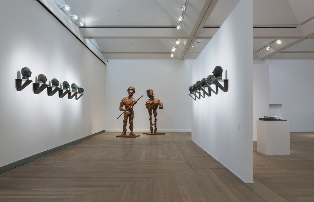Thomas Schütte, Installationsvy Thomas Schütte: United Enemies på Moderna Museet Stockholm 2016-2017, 2016 Photo: Åsa Lundén/Moderna Museet © Thomas Schütte Thomas Schütte, Installationsvy Thomas Schütte: United Enemies på Moderna Museet Stockholm 2016-2017, 2016 Photo: Åsa Lundén/Moderna Museet © Thomas Schütte