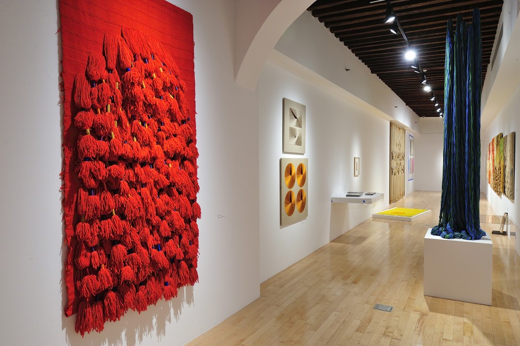 View of "Sheila Hicks - Free Threads, Textile and its Pre-Columbian Roots, 1954-2017", Museo Amparo, Puebla, Mexico, 2017. View of "Sheila Hicks - Free Threads, Textile and its Pre-Columbian Roots, 1954-2017", Museo Amparo, Puebla, Mexico, 2017.