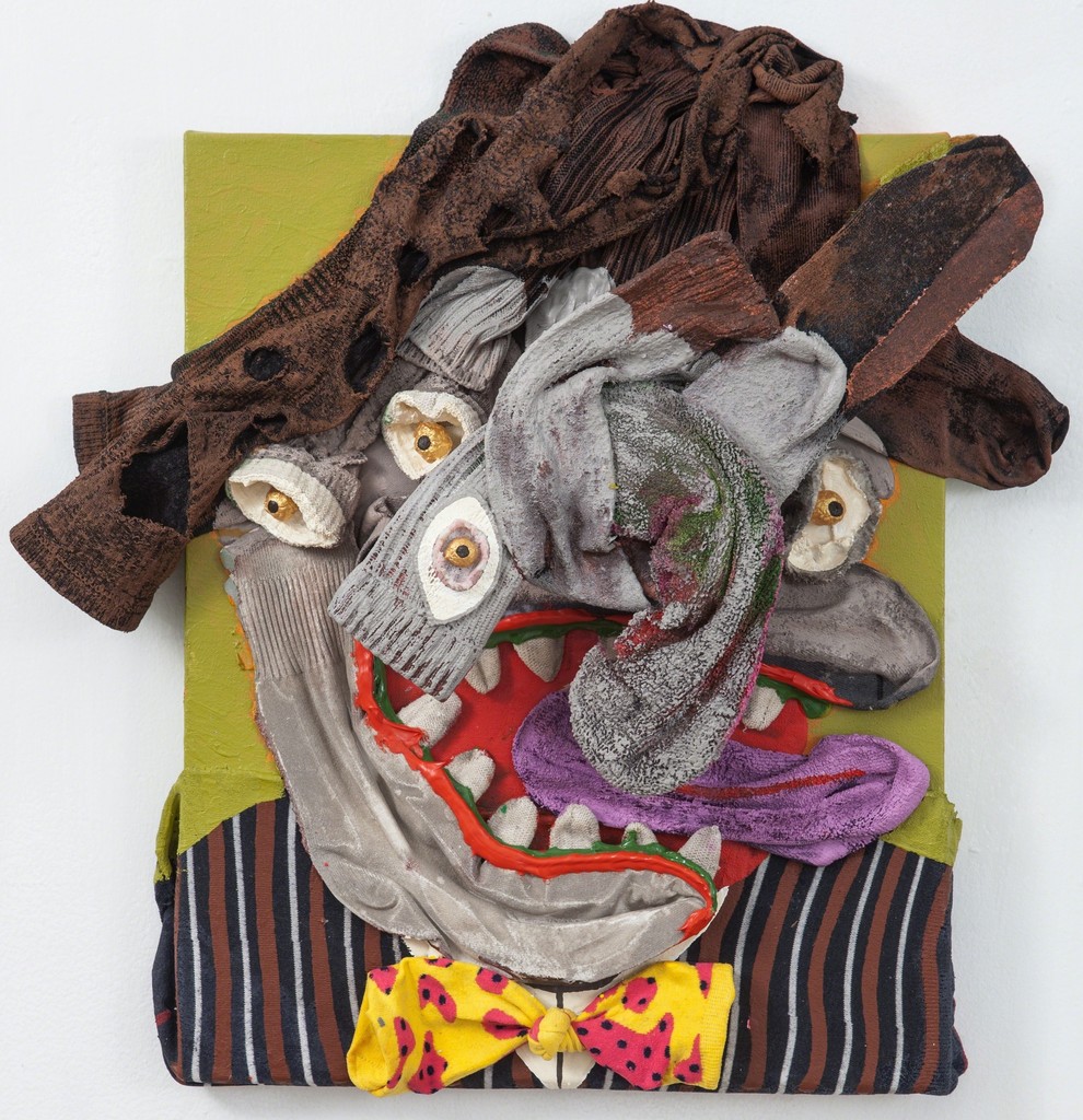 Mosquetero, 2015
Acrylic and socks on linen
22 x 21" Mosquetero, 2015
Acrylic and socks on linen
22 x 21"