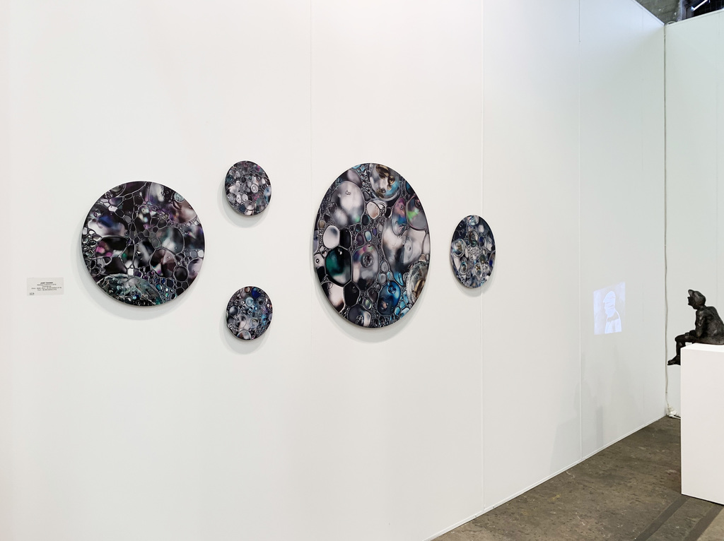 MAY SPACE at Booth G09, Installation 2 - 12th September, 2019 featuring:
Janet Tavener, 'Seedless Collection #3', 2019, ChromaLuxe.
Todd Fuller, 'Harry 2', 2019, terracotta, silver paint, ink, data projector on timber plinth, animation ‘To see the ocean for the first time’ AP, 4:47. MAY SPACE at Booth G09, Installation 2 - 12th September, 2019 featuring:
Janet Tavener, 'Seedless Collection #3', 2019, ChromaLuxe.
Todd Fuller, 'Harry 2', 2019, terracotta, silver paint, ink, data projector on timber plinth, animation ‘To see the ocean for the first time’ AP, 4:47.
