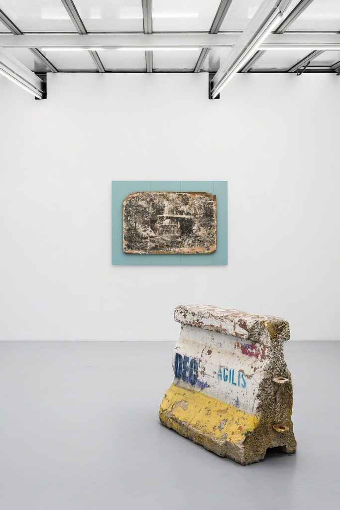 Exhibition view “Les choses classiques” Valentin,
Paris, France, 2017.
© Photo: Grégory Copitet / Courtesy of the artist and Valentin, Paris. Exhibition view “Les choses classiques” Valentin,
Paris, France, 2017.
© Photo: Grégory Copitet / Courtesy of the artist and Valentin, Paris.