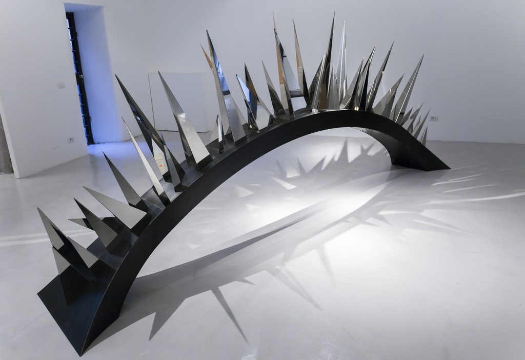 Elaine Byrne, Tested, 2016, steel, 4x2 m Elaine Byrne, Tested, 2016, steel, 4x2 m