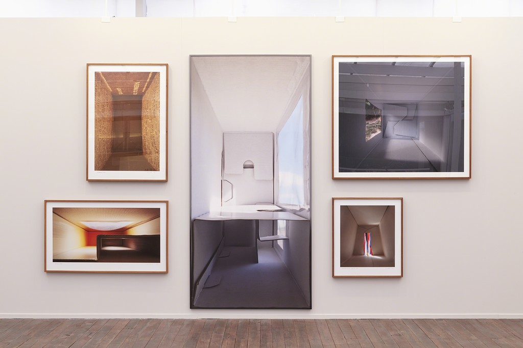 GaleriaNaraRoesler -- SP-Arte/foto -- photo Everton Ballardin © courtesy of the artist and Galeria Nara Roesler GaleriaNaraRoesler -- SP-Arte/foto -- photo Everton Ballardin © courtesy of the artist and Galeria Nara Roesler