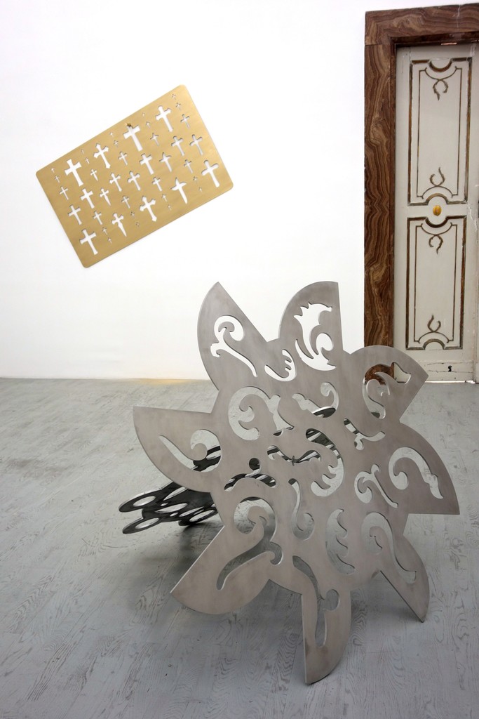 Rita Mcbride - pattern & decoration - partial view of the exhibition - September 2014 - Galleria Alfonso Artiaco, Napoli Rita Mcbride - pattern & decoration - partial view of the exhibition - September 2014 - Galleria Alfonso Artiaco, Napoli