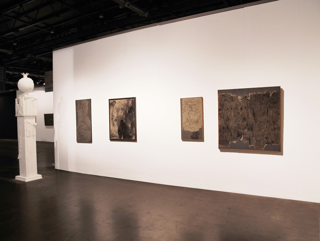Booth view. Selection of masterpieces from Argentinian Post War Art. Lucio Fontana and Destructive Art legacy. From Left: Aldo Paparella, Kenneth Kemble, Alberto Greco, and Kenneth Kemble (2). Booth view. Selection of masterpieces from Argentinian Post War Art. Lucio Fontana and Destructive Art legacy. From Left: Aldo Paparella, Kenneth Kemble, Alberto Greco, and Kenneth Kemble (2).