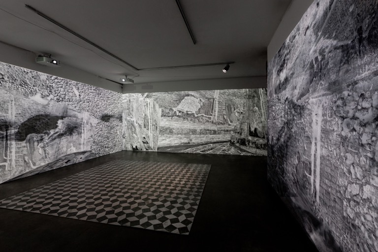 Theresa Ganz Wave Room. Image courtesy of Smack Mellon. Photo by Etienne Frossard. Installation view. Theresa Ganz Wave Room. Image courtesy of Smack Mellon. Photo by Etienne Frossard. Installation view.