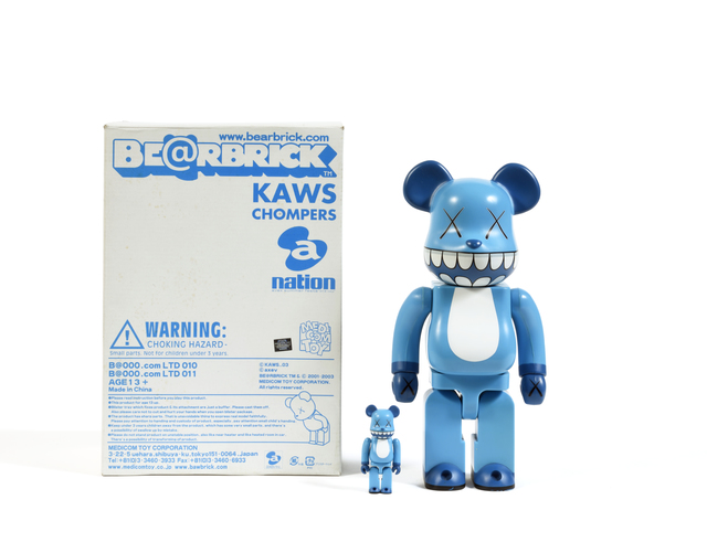 KAWS, ‘Chomper Bearbrick 100% & 400%’, 2003, Sculpture, Painted cast vinyl, DIGARD AUCTION