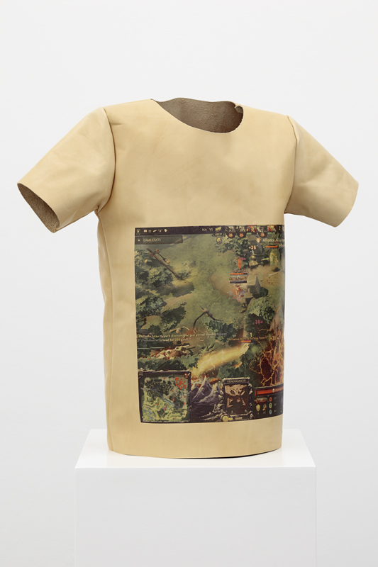 Timo Seber, Baumi, 2015, C-print on leather, ca. 67 x 70 x 27 cm, Courtesy SCHMIDT & HANDRUP Köln/Berlin, Photo: Tobias Hübel Timo Seber, Baumi, 2015, C-print on leather, ca. 67 x 70 x 27 cm, Courtesy SCHMIDT & HANDRUP Köln/Berlin, Photo: Tobias Hübel