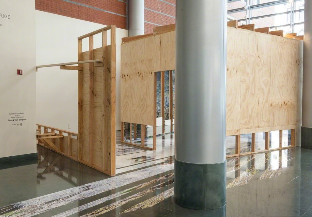 Chris Engman’s Containment (2018) is a site-specific installation created as a part of FotoFocus Biennial 2018 exhibition Chris Engman: Prospect and Refuge at Alice F. and Harris K. Weston Art Gallery.
Photos by Tony Walsh Chris Engman’s Containment (2018) is a site-specific installation created as a part of FotoFocus Biennial 2018 exhibition Chris Engman: Prospect and Refuge at Alice F. and Harris K. Weston Art Gallery.
Photos by Tony Walsh