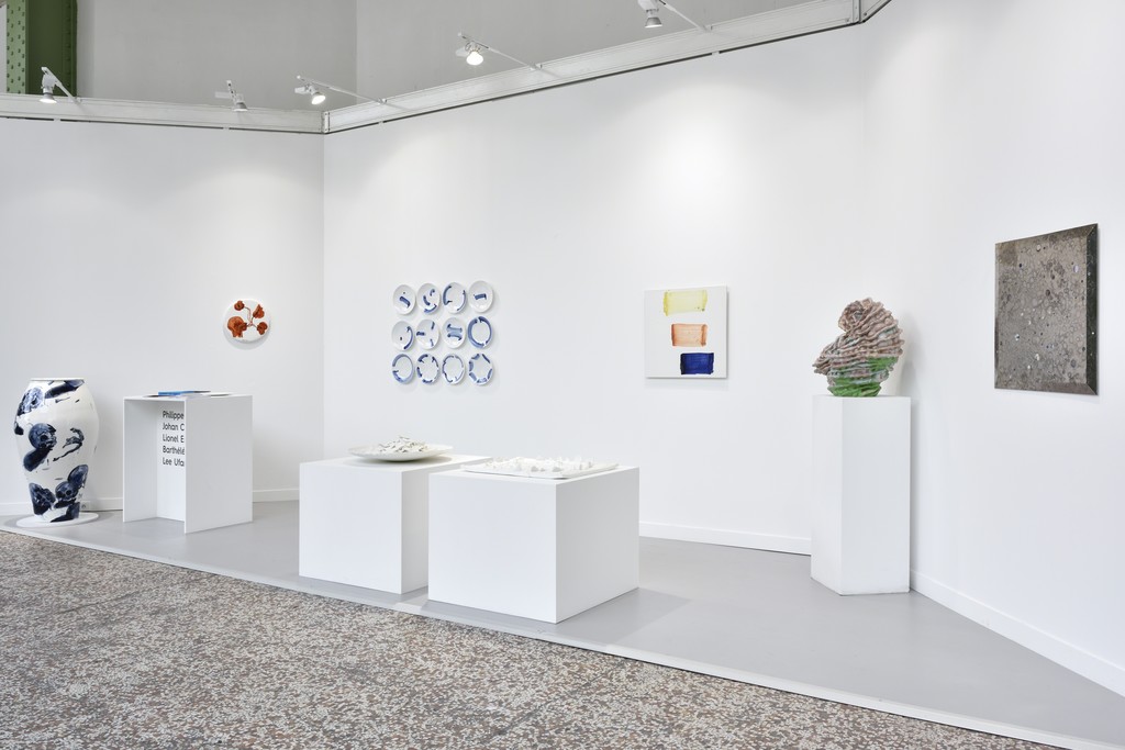Sèvres at FIAC 2017 - booth 0.D30
photo : Rebecca Fanuele Sèvres at FIAC 2017 - booth 0.D30
photo : Rebecca Fanuele