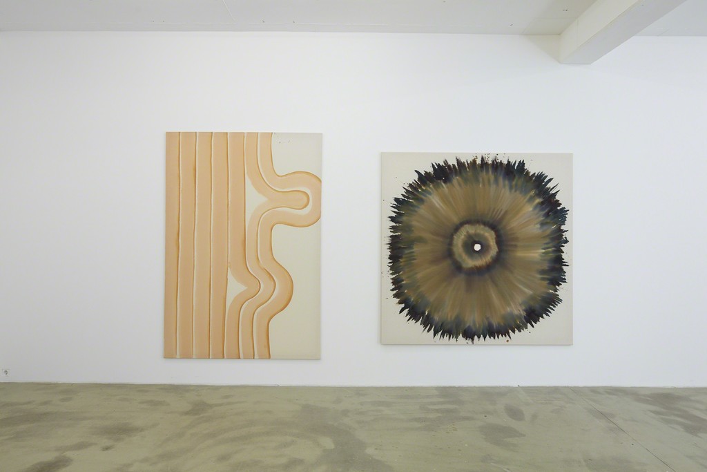 Close to, 2015 exhibition view Klemm's, Berlin Close to, 2015 exhibition view Klemm's, Berlin