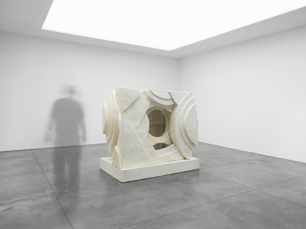 Thomas Houseago
Before the Room
13 November—19 December 2015
Xavier Hufkens
6 rue St-Georges
1050 Brussels, Belgium
Photo credit: Allard Bovenberg, Amsterdam
Photo credit details: HV-studio, Brussels
Courtesy: the Artist and Xavier Hufkens, Brussels Thomas Houseago
Before the Room
13 November—19 December 2015
Xavier Hufkens
6 rue St-Georges
1050 Brussels, Belgium
Photo credit: Allard Bovenberg, Amsterdam
Photo credit details: HV-studio, Brussels
Courtesy: the Artist and Xavier Hufkens, Brussels