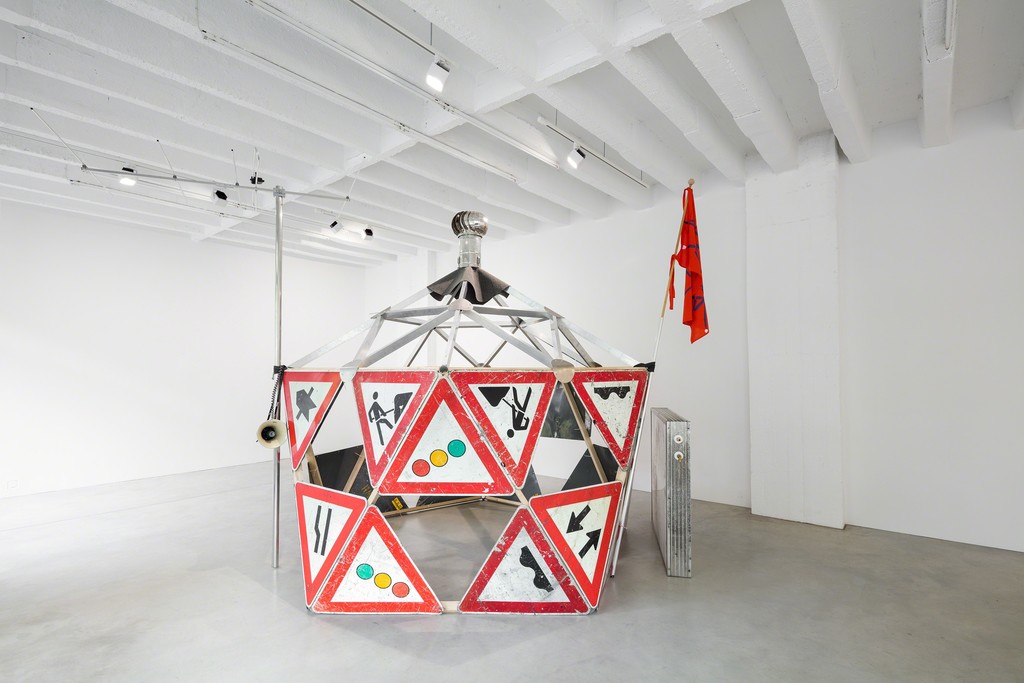 Marjetica Potrč, Drop City: Geodesic Dome, 2012/2018, Building materials, communications & water supply infrastructure, overall dimensions: H 330 x Ø 340 cm Marjetica Potrč, Drop City: Geodesic Dome, 2012/2018, Building materials, communications & water supply infrastructure, overall dimensions: H 330 x Ø 340 cm