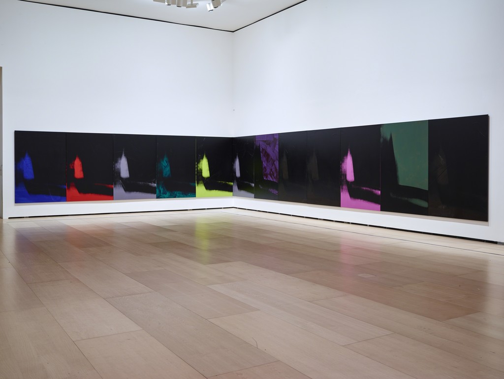Andy Warhol, Shadows (1978–79). Installation view at Dia: Beacon, New York. © The Andy Warhol Foundation for the Visual Arts, Inc. / VEGAP Photo: Bill Jacobson Andy Warhol, Shadows (1978–79). Installation view at Dia: Beacon, New York. © The Andy Warhol Foundation for the Visual Arts, Inc. / VEGAP Photo: Bill Jacobson
