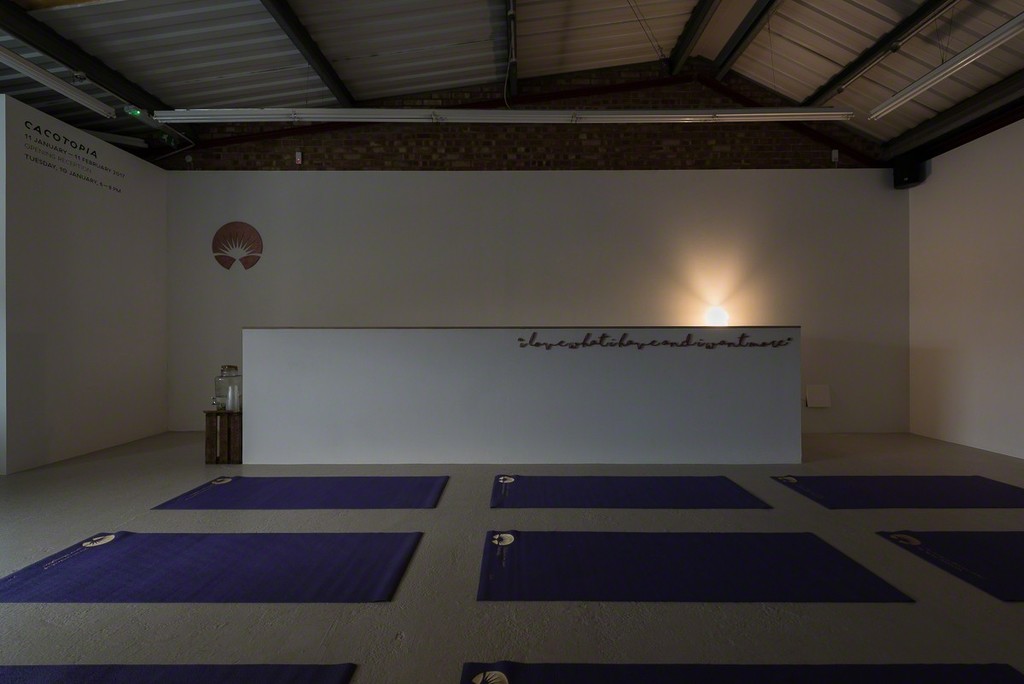 Installation view, Ruth Waters J.A. Generalized Anxiety Relaxation, London 2017 Photo: Annka Kultys Gallery (Damian Griffiths) Installation view, Ruth Waters J.A. Generalized Anxiety Relaxation, London 2017 Photo: Annka Kultys Gallery (Damian Griffiths)
