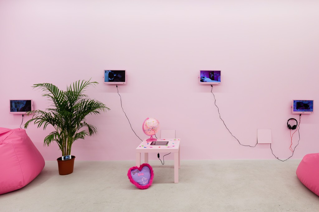 Installation view, Molly Soda 'From my Bedroom to Yours' at Annka Kultys Gallery, London 2015. Photo: Annka Kultys Gallery (Damian Griffiths) Installation view, Molly Soda 'From my Bedroom to Yours' at Annka Kultys Gallery, London 2015. Photo: Annka Kultys Gallery (Damian Griffiths)