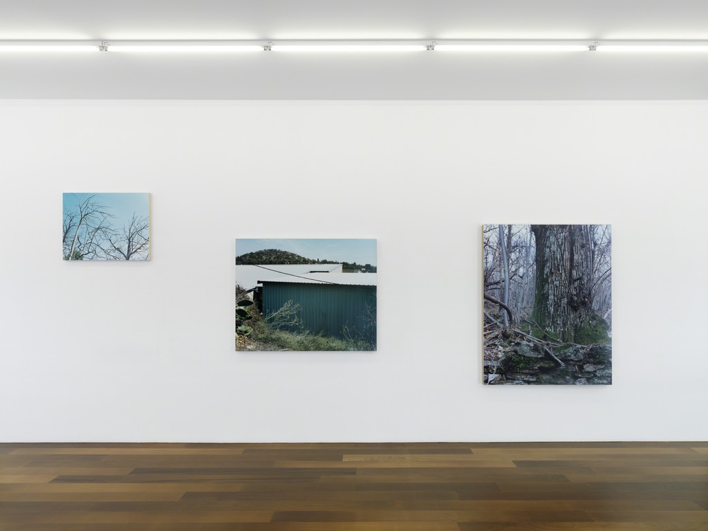 Valérie Jouve, Galerie Xippas, Geneva, Switzerland, 2017. © Annik Wetter Valérie Jouve, Galerie Xippas, Geneva, Switzerland, 2017. © Annik Wetter