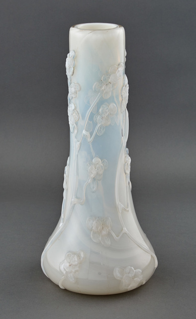 ‘Tiffany Opalescent Favrile Glass Vase’, circa 1908, Design/Decorative Art, Doyle