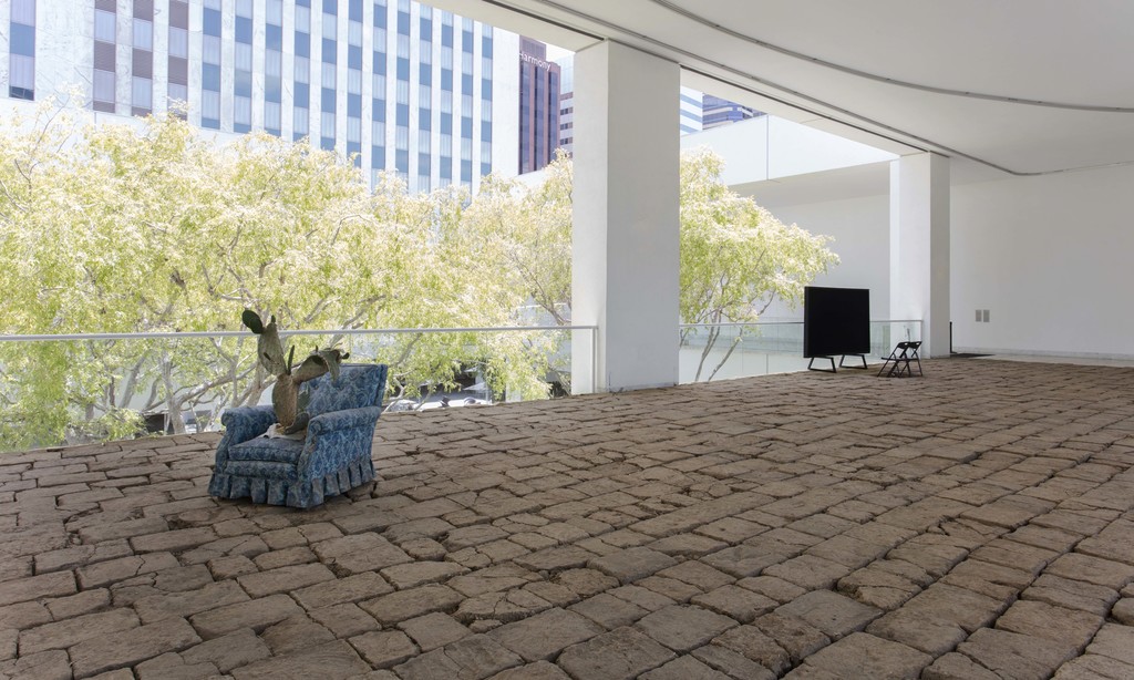 Rafa Esparza, tierra, 2016. Installation view, Made in L.A. 2016: a, the, though, only, June 12 – August 28, 2016, Hammer Museum, Los Angeles. Photo: Brian Forrest. Rafa Esparza, tierra, 2016. Installation view, Made in L.A. 2016: a, the, though, only, June 12 – August 28, 2016, Hammer Museum, Los Angeles. Photo: Brian Forrest.