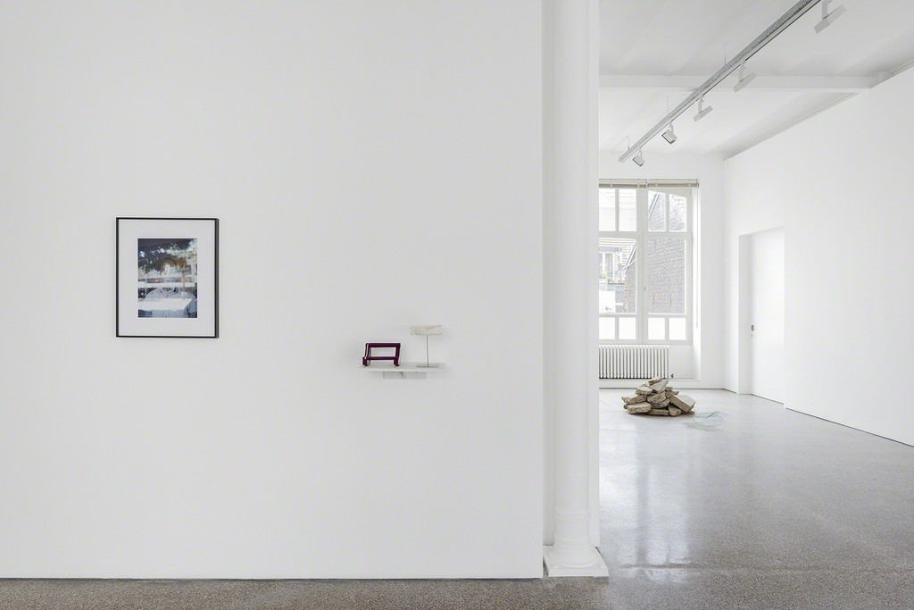 Installation view, Joe Zorrilla, 2017, Galerie Greta Meert Installation view, Joe Zorrilla, 2017, Galerie Greta Meert