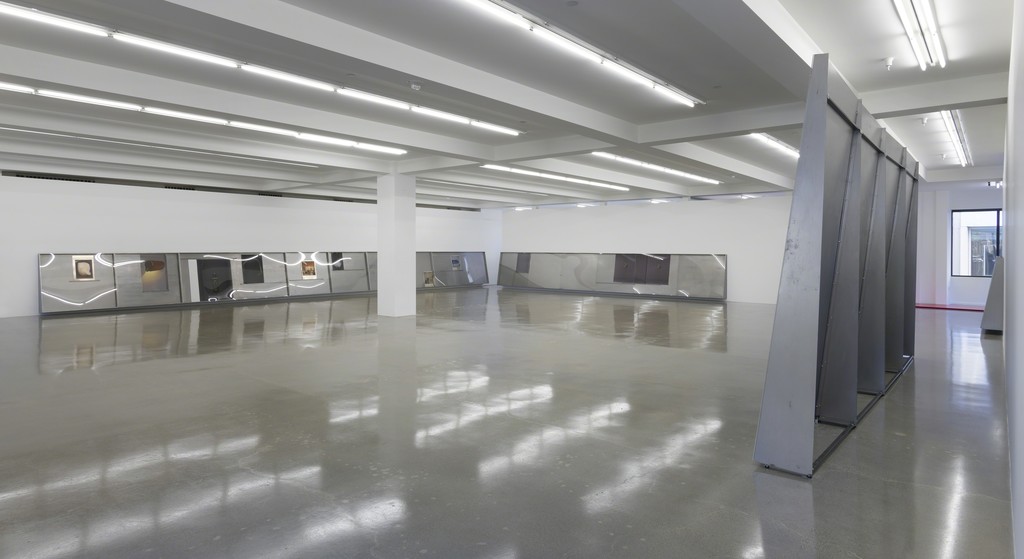 Installation view, Thea Djordjadze, if I were an early person, Sprüth Magers, Los
Angeles, April 9 - June 1, 2019. © The Djordjadze, Courtesy the artist and Sprüth Magers; Photo: Robert Wedemeyer Installation view, Thea Djordjadze, if I were an early person, Sprüth Magers, Los
Angeles, April 9 - June 1, 2019. © The Djordjadze, Courtesy the artist and Sprüth Magers; Photo: Robert Wedemeyer