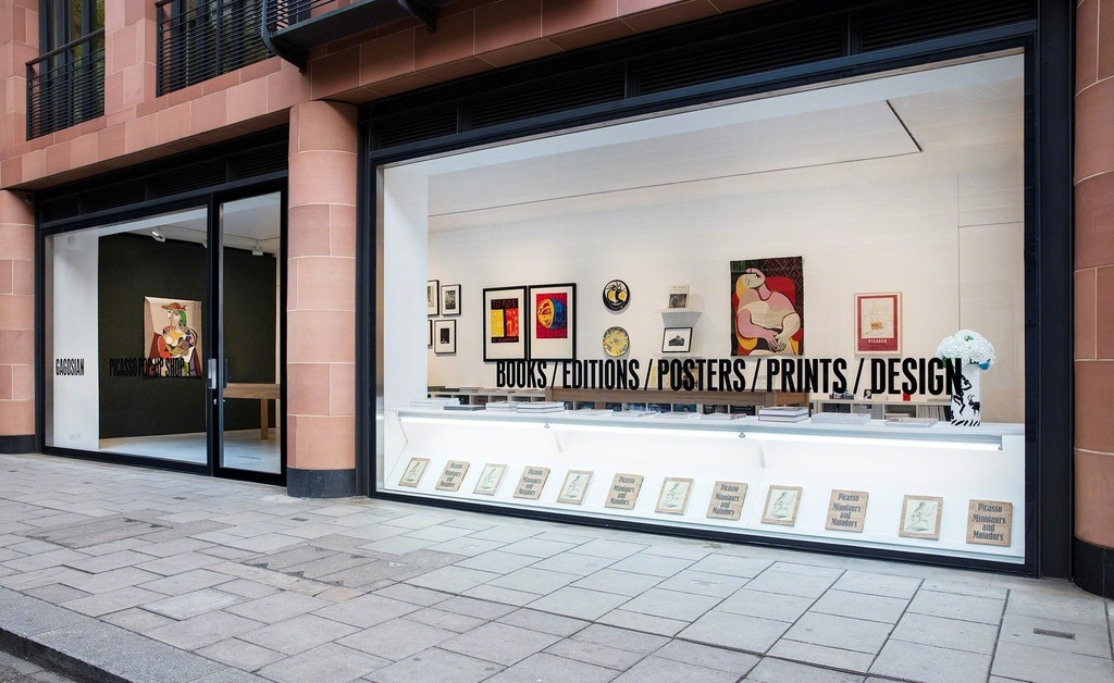 All artwork by Pablo Picasso © 2017 Estate of Pablo Picasso / Artists Rights Society (ARS), New York. Photo: Lucy Dawkins. Courtesy Gagosian. All artwork by Pablo Picasso © 2017 Estate of Pablo Picasso / Artists Rights Society (ARS), New York. Photo: Lucy Dawkins. Courtesy Gagosian.