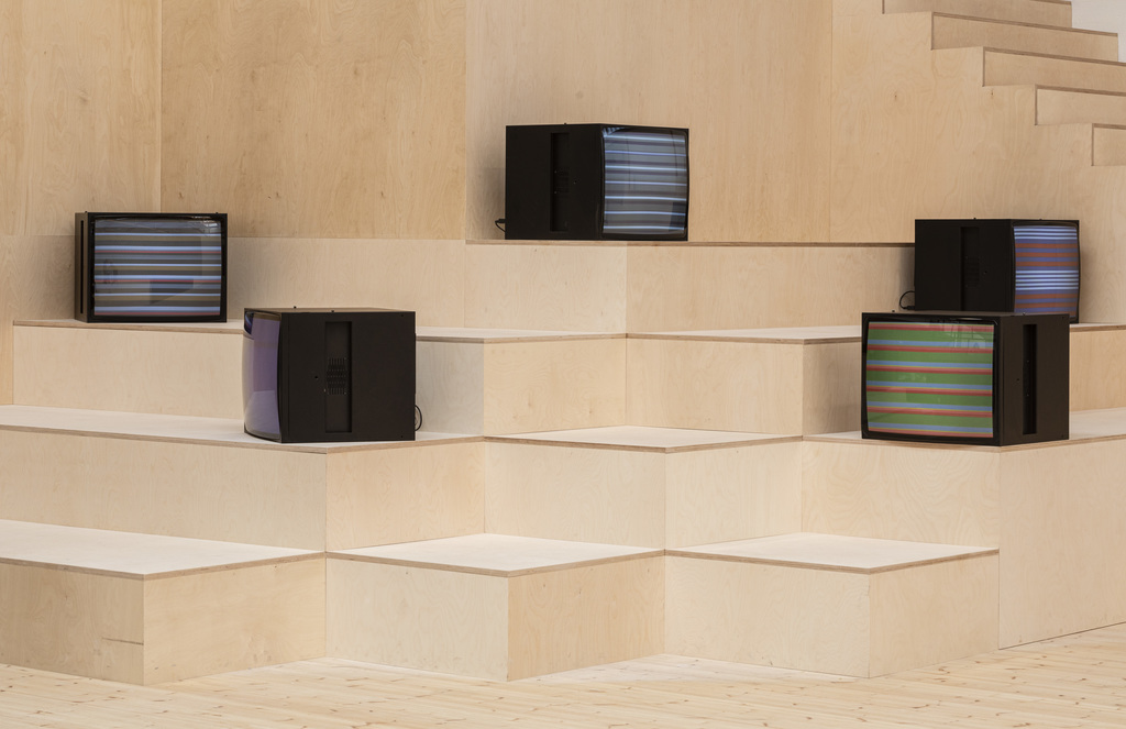 Jacob Dahlgren, Art is Life. Installation view at Copenhagen Contemporary 2019. Photo: Anders Sune Berg Jacob Dahlgren, Art is Life. Installation view at Copenhagen Contemporary 2019. Photo: Anders Sune Berg