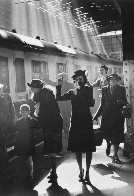 Bert Hardy, ‘Wartime Terminus, Paddington Station (Women Waving)’, 1942 (printed later), Peter Fetterman Gallery