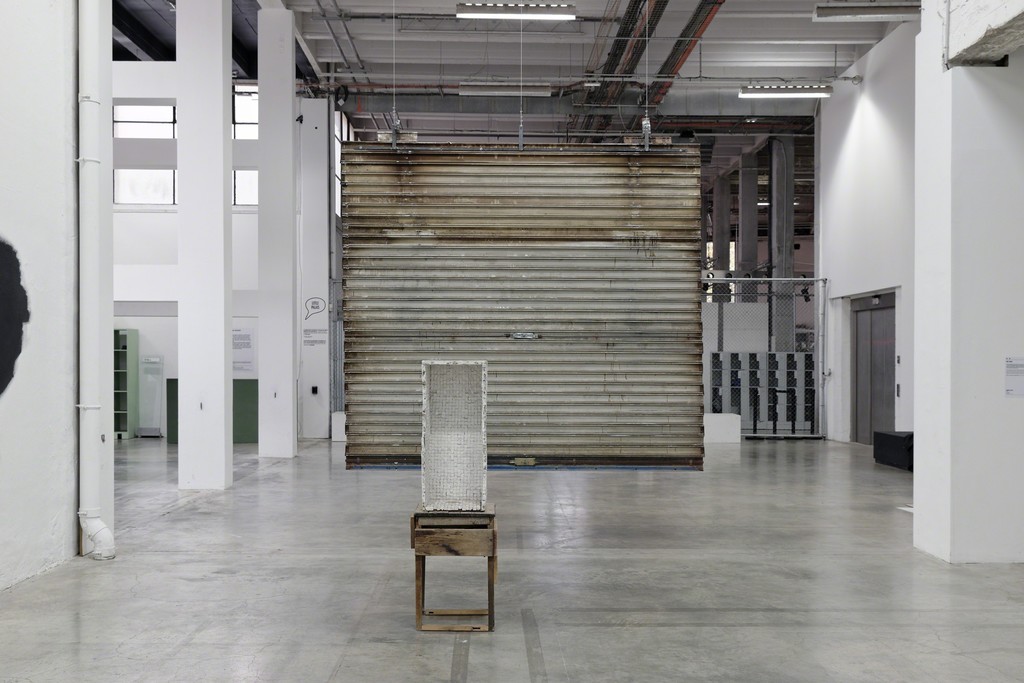 Exhibition view, "Inside China : L’Intérieur du géant", Palais de Tokyo (20.10.14 – 11.01.15). Photo: Aurélien Mole. Exhibition view, "Inside China : L’Intérieur du géant", Palais de Tokyo (20.10.14 – 11.01.15). Photo: Aurélien Mole.