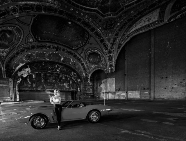 David Yarrow, ‘The Drop Off’, 2015, Isabella Garrucho Fine Art